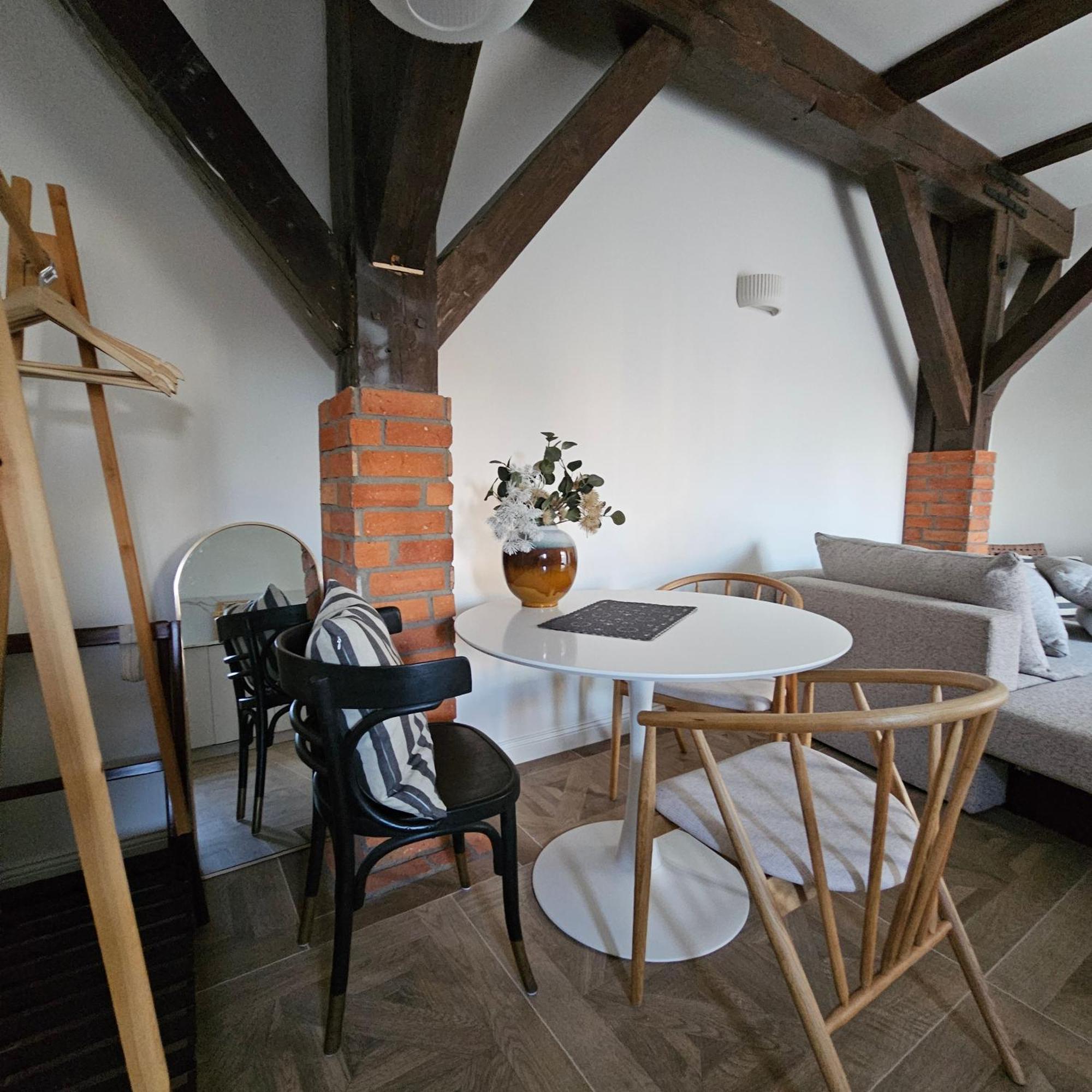 Krzywa Apartamenty Lidzbark Warminski Luaran gambar