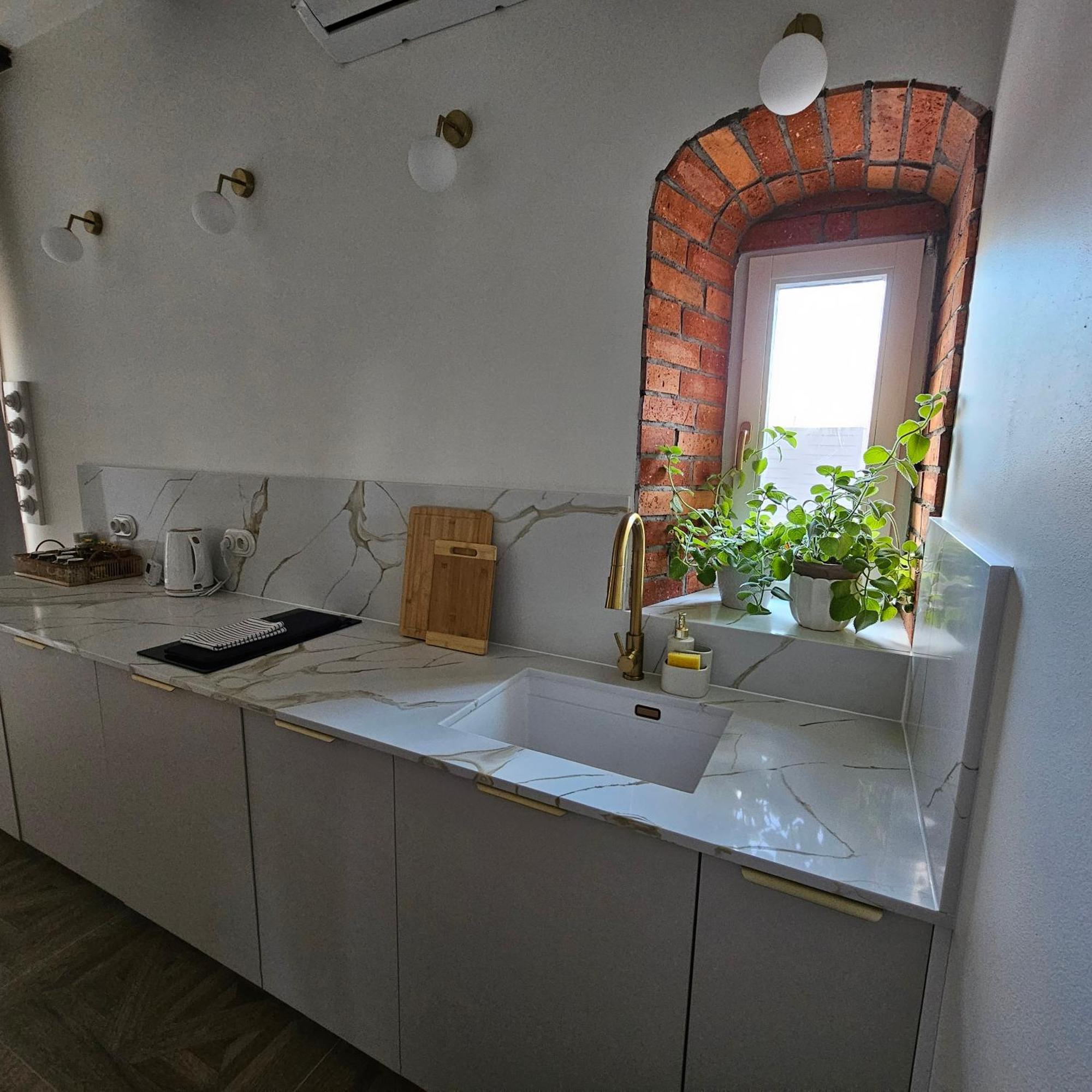 Krzywa Apartamenty Lidzbark Warminski Luaran gambar